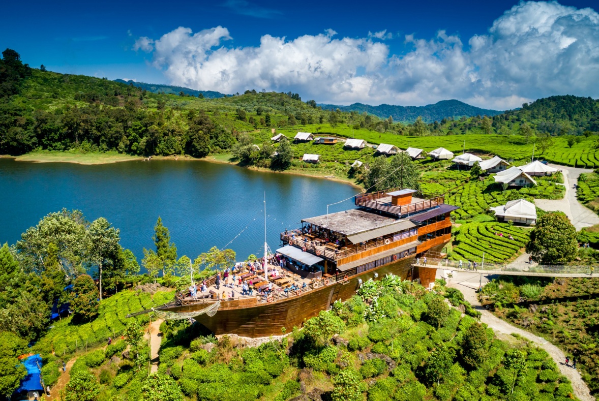 Destinasi travel bernuansa alam
